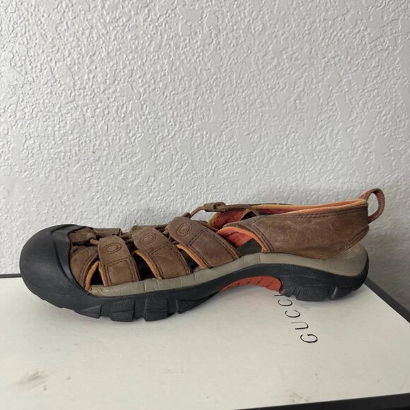 Keen Newport H2 Brown Nubuck Outdoor Hiking Water Sport Sandals Men\'s Size 9.5 main image 6